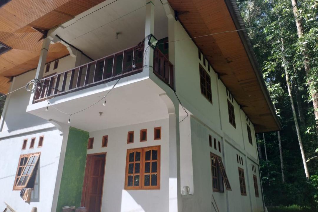 Photo of Buildings in Sopai