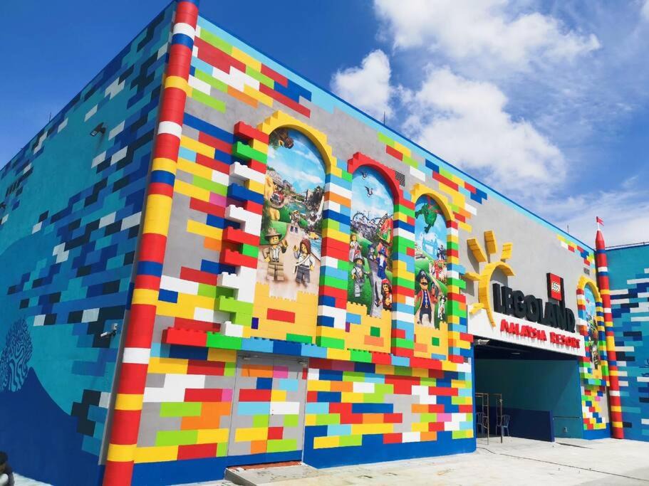 Photo of Buildings in Tebrau
