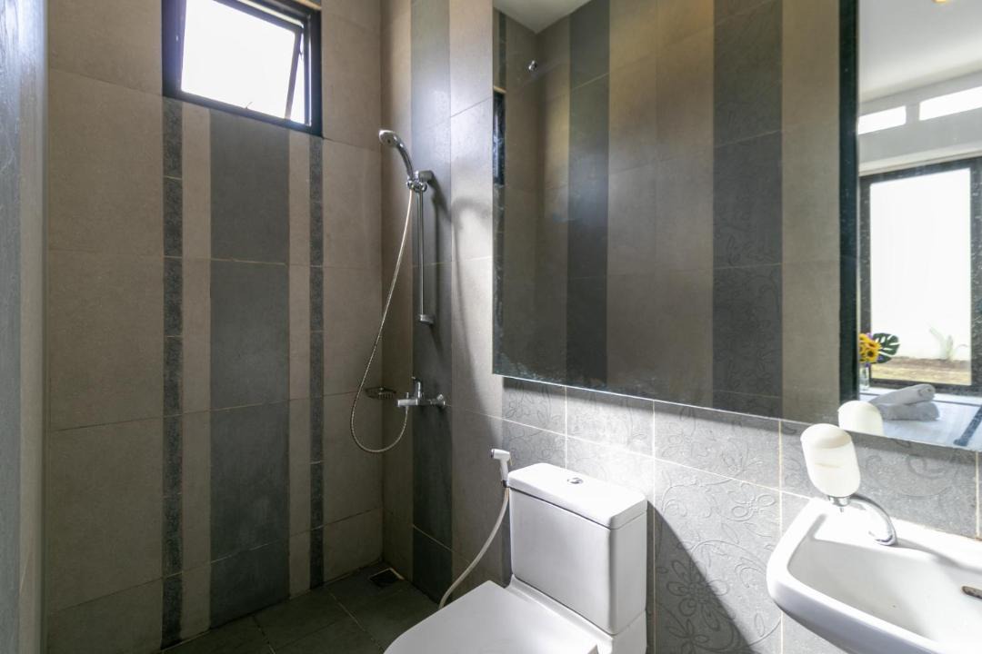Photo of Bathroom in Ciburial