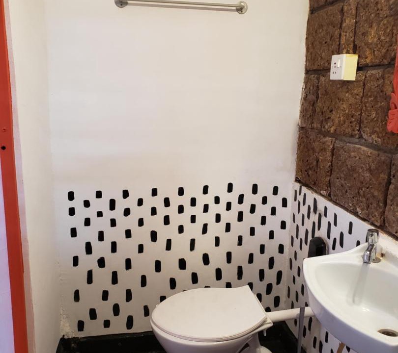 Photo of Bathroom in Querim