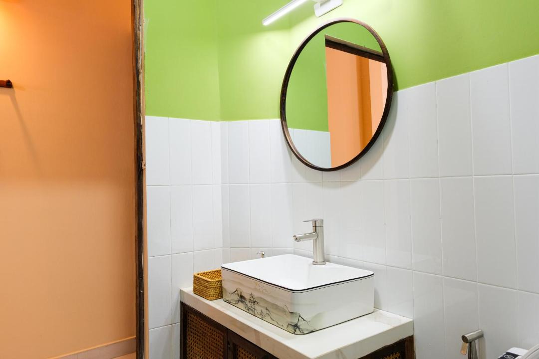 Photo of Bathroom in Phuong 8
