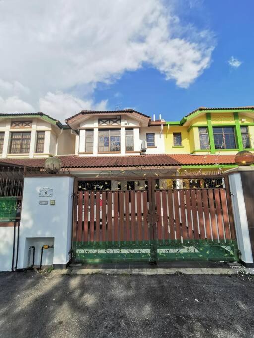 Photo of Buildings in Bandar Baru Permas Jaya