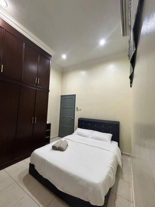 Photo of Bedroom in Tawau