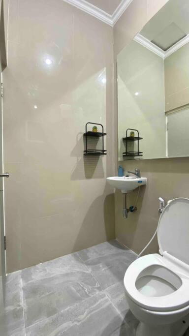 Photo of Bathroom in Sidomulyo