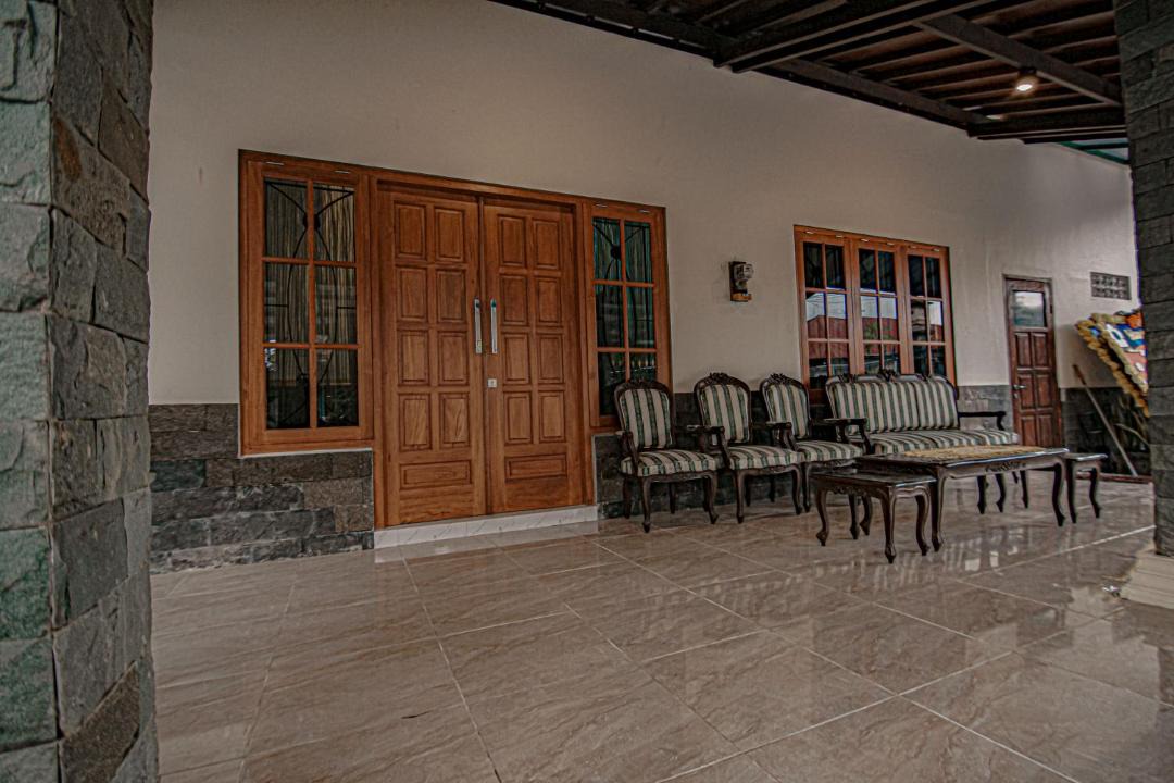 Photo of Others in Laweyan