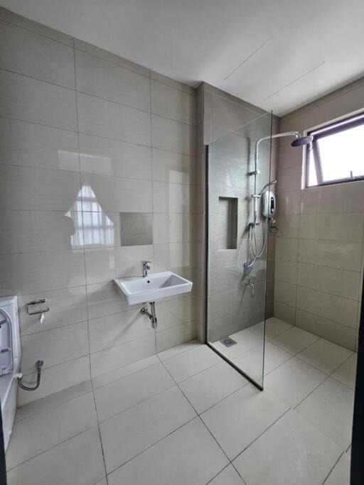 Photo of Bathroom in Taman Bukit Mewah