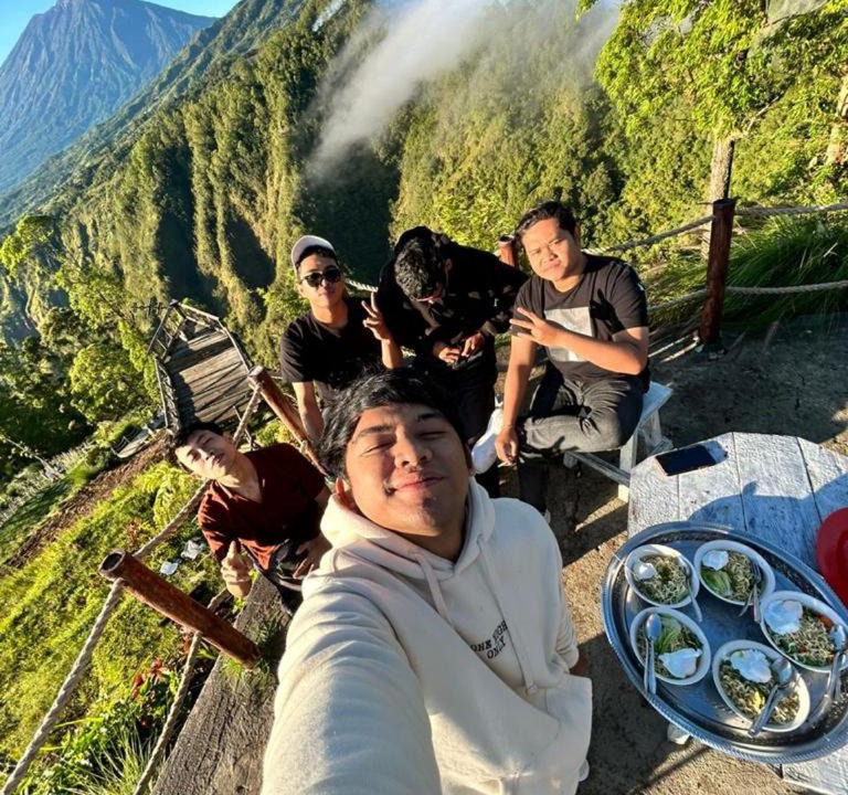 Photo of Others in Songan