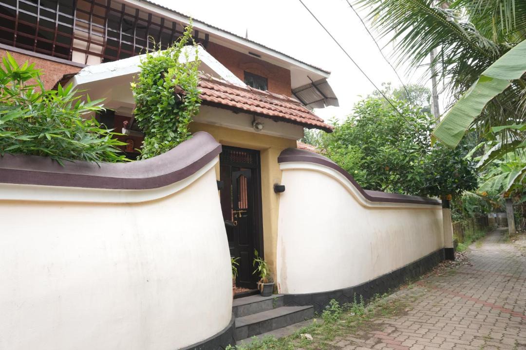 Photo of Others in Kumaranalloor