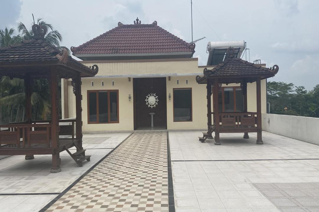 Photo of Buildings in Borobudur