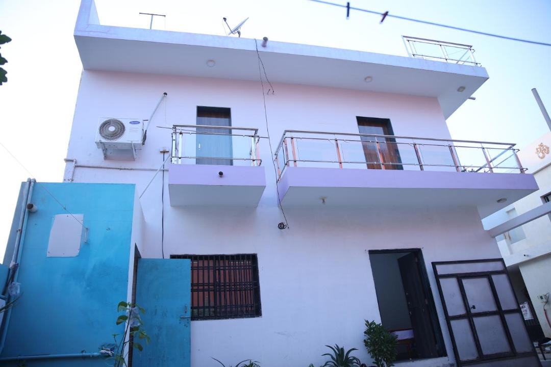 Photo of Others in Dwarka