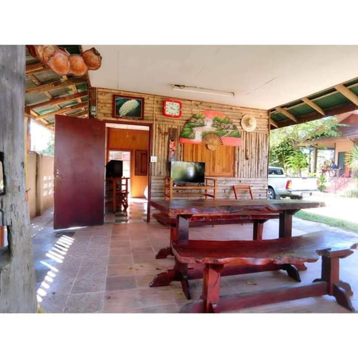 Photo of Livingroom in Pua
