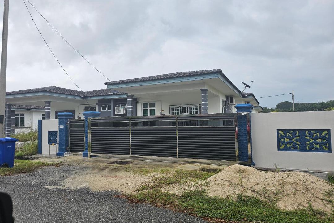 Photo of Buildings in Bandar Penawar