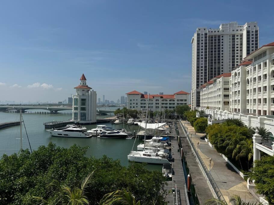 Photo of Buildings in Seri Tanjung Pinang