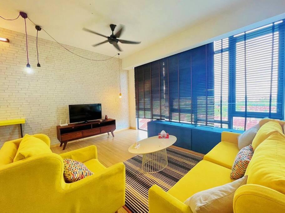 Photo of Livingroom in Tebrau