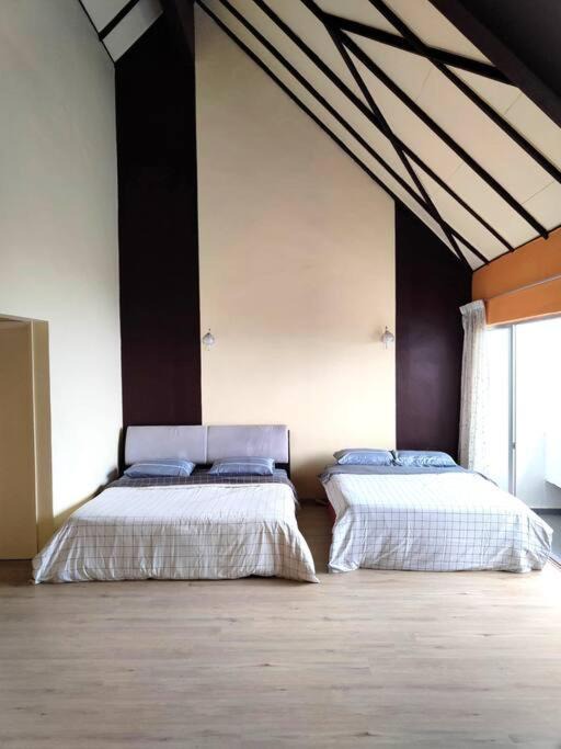 Photo of Bedroom in Bukit Fraser