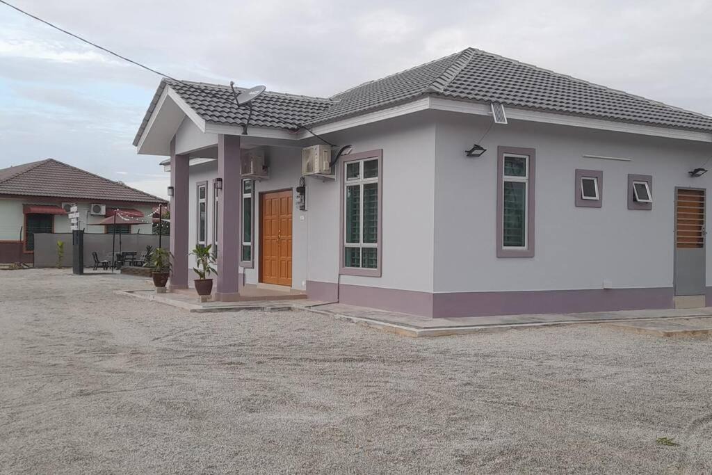 Photo of Buildings in Merlimau