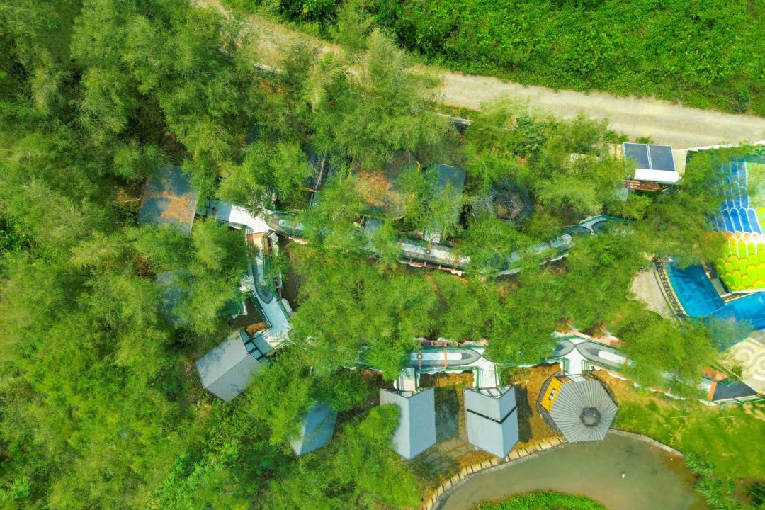 Photo of Others in Cao Phong
