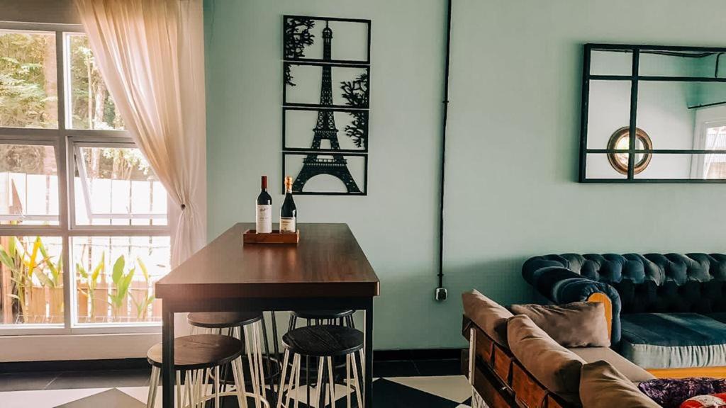 Photo of Livingroom in Bangunjiwo