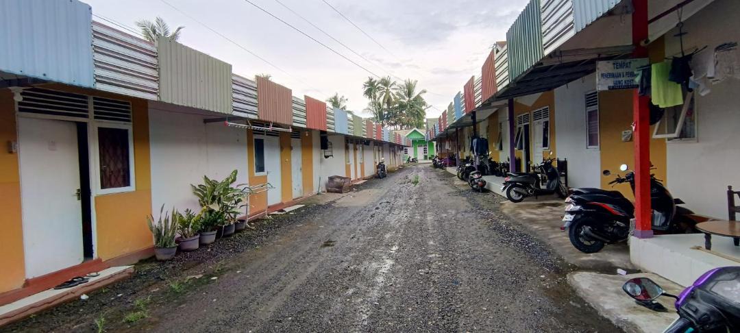 Photo of Buildings in Tetebatu