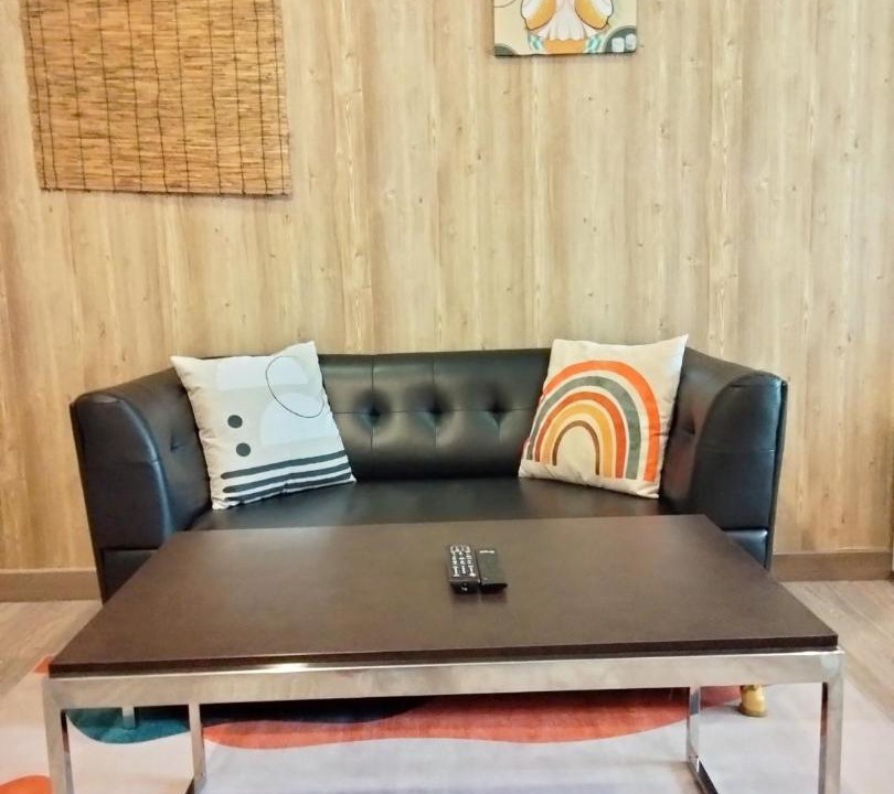 Photo of Livingroom in Golden Triangle