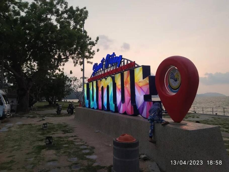Photo of Buildings in Seri Manjung