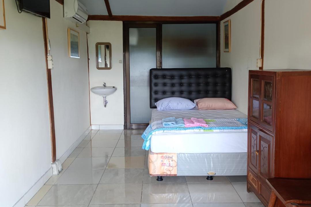 Photo of Bedroom in Srimulyo