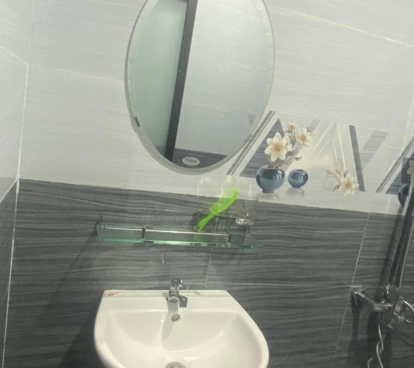 Photo of Bathroom in Ba To