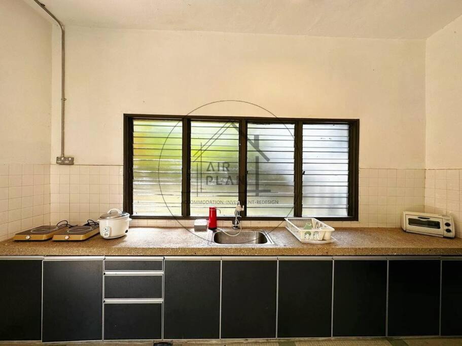 Photo of Kitchen in Taman Pantai Dickson