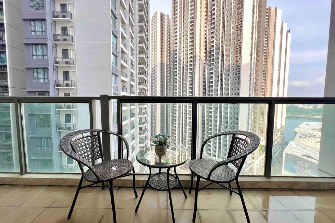 Photo of Patio Balcony in Central District