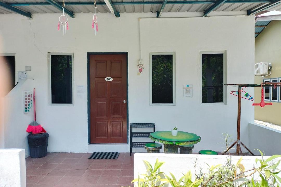 Photo of Buildings in Kampung Kedawang