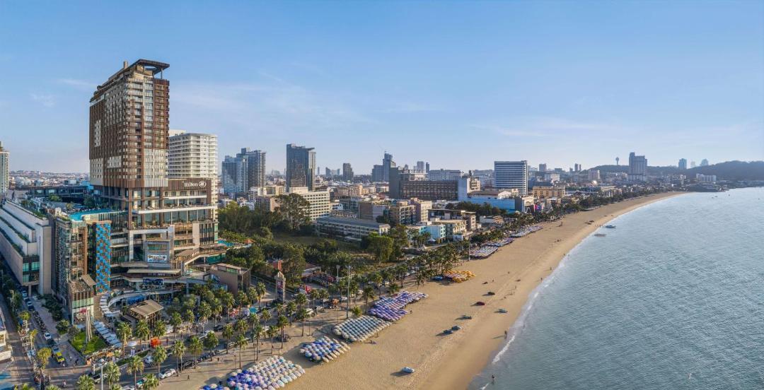 Photo of Others in Pattaya Bay