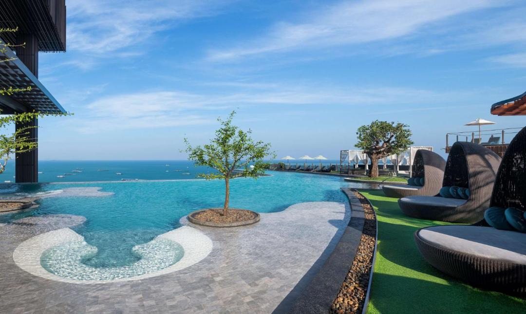 Photo of Others in Pattaya Bay