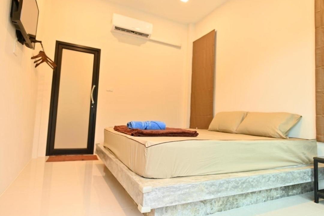 Photo of Bedroom in Laem Ngop
