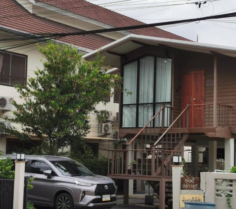 Photo of Buildings in Wieng