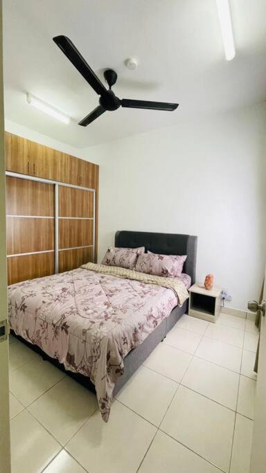Photo of Bedroom in Kota Warisan