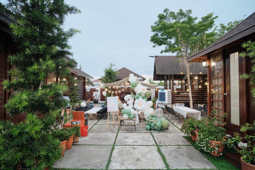 Photo of Buildings in Taman Utama Satu
