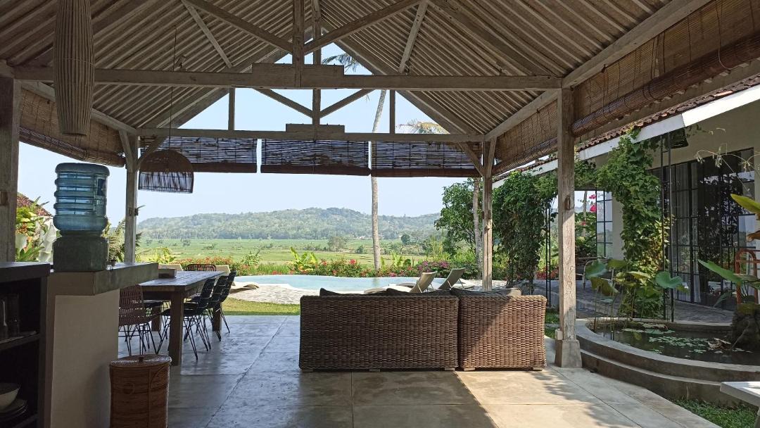 Photo of Patio Balcony in Bangunjiwo
