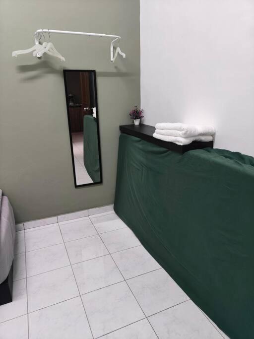 Photo of Bedroom in Ulu Tiram