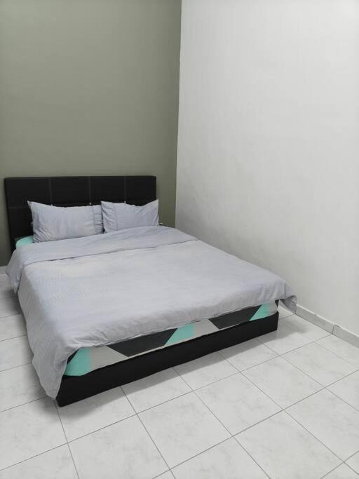 Photo of Bedroom in Ulu Tiram