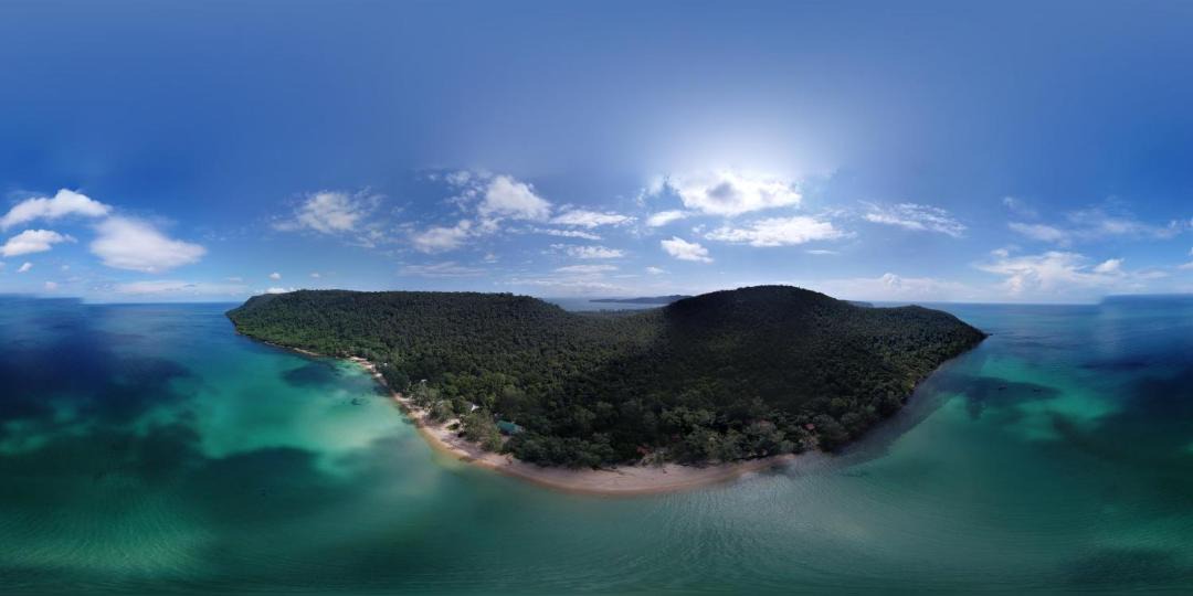 Photo of Human In Picture in Koh Rong Sanloem
