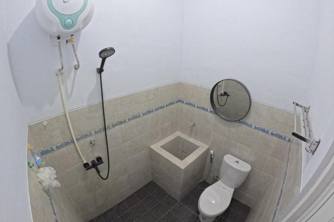 Photo of Bathroom in Banguntapan