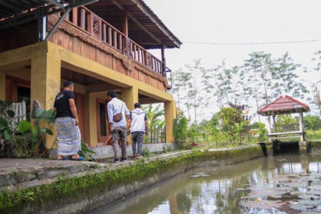 Photo of Others in Batukliang