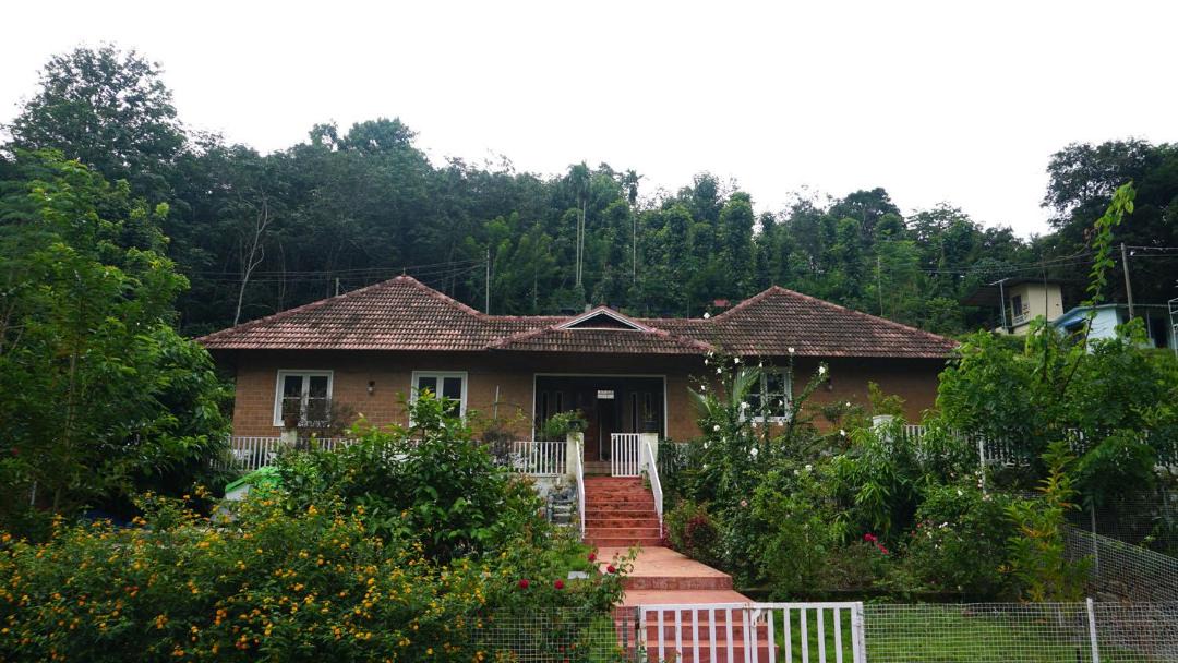 Photo of Buildings in Punalur