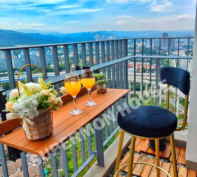 Photo of Patio Balcony in Bandar Tun Razak