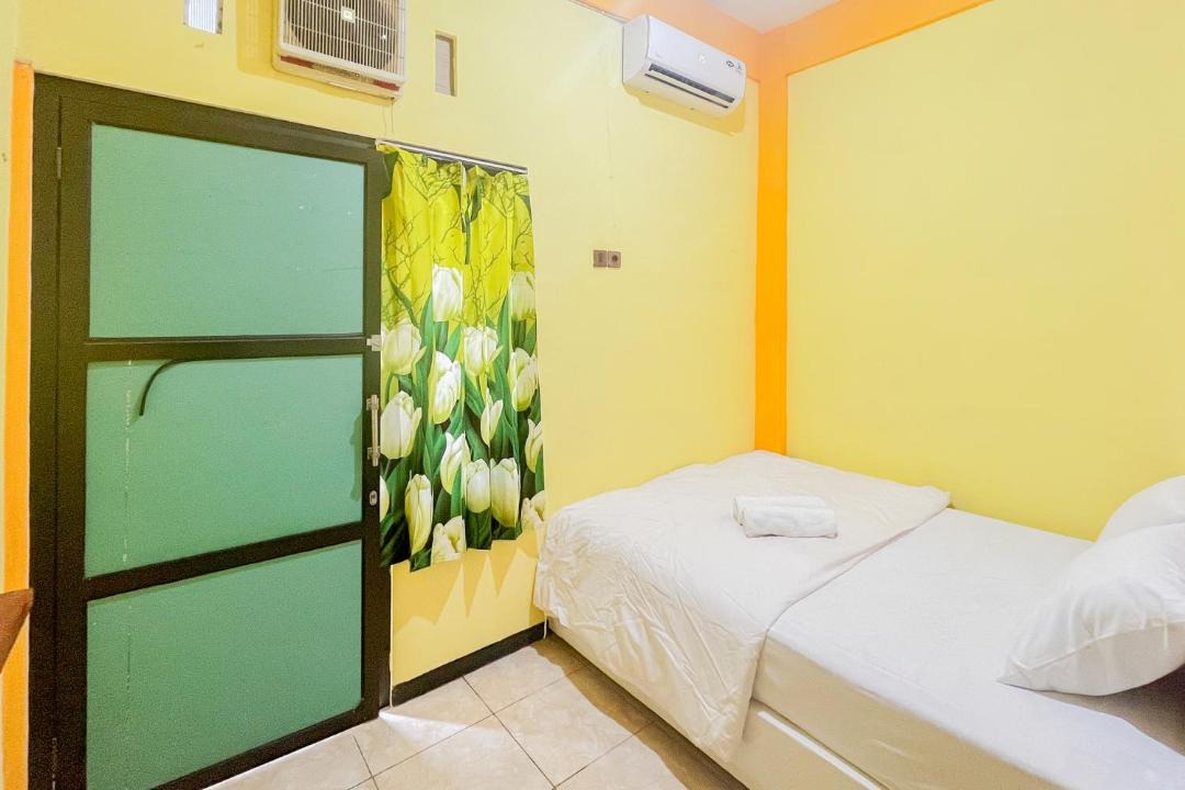 Photo of Bedroom in Mojokerto