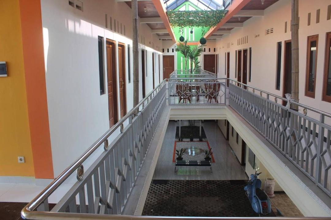Photo of Others in Laweyan