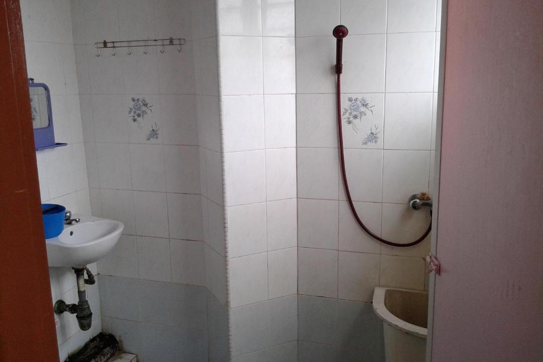 Photo of Bathroom in Larut