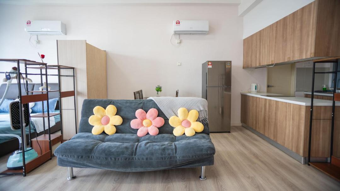 Photo of Livingroom in Taman Mount Austin