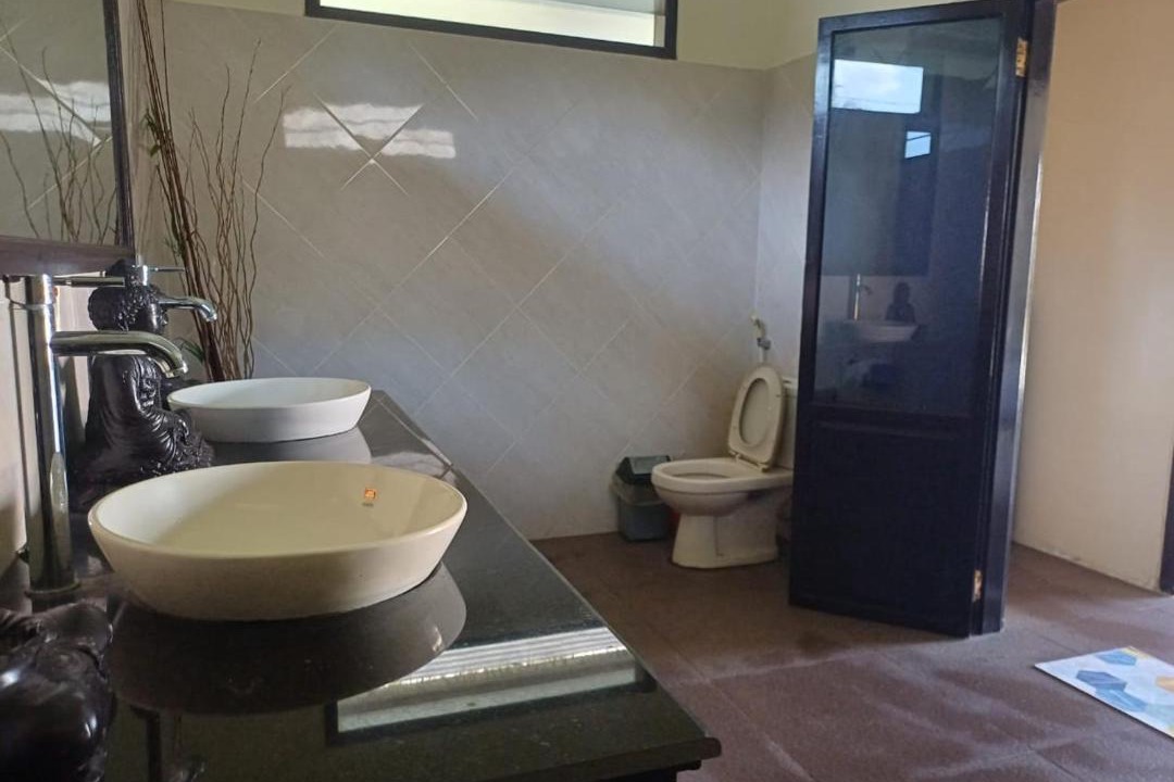 Photo of Bathroom in Melaya