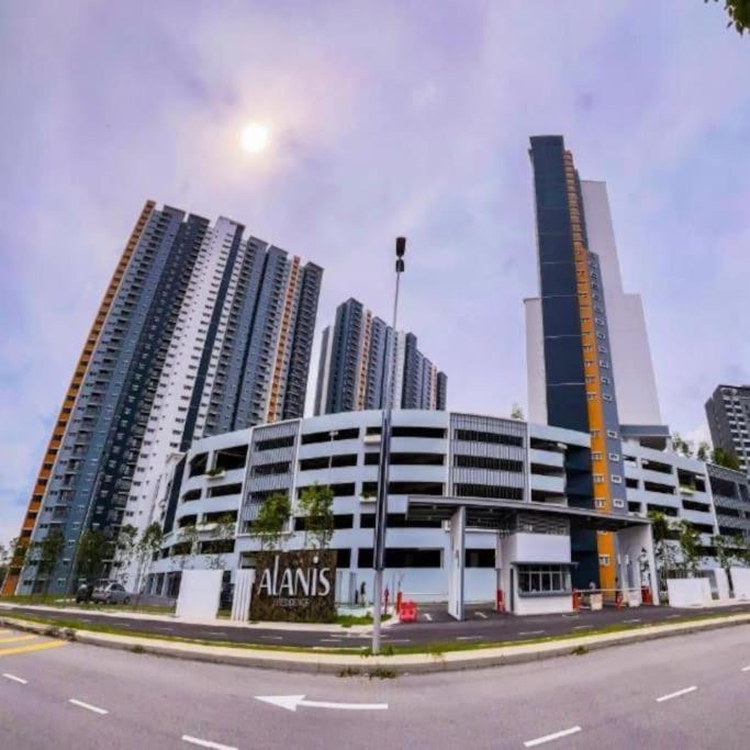 Photo of Buildings in Kota Warisan